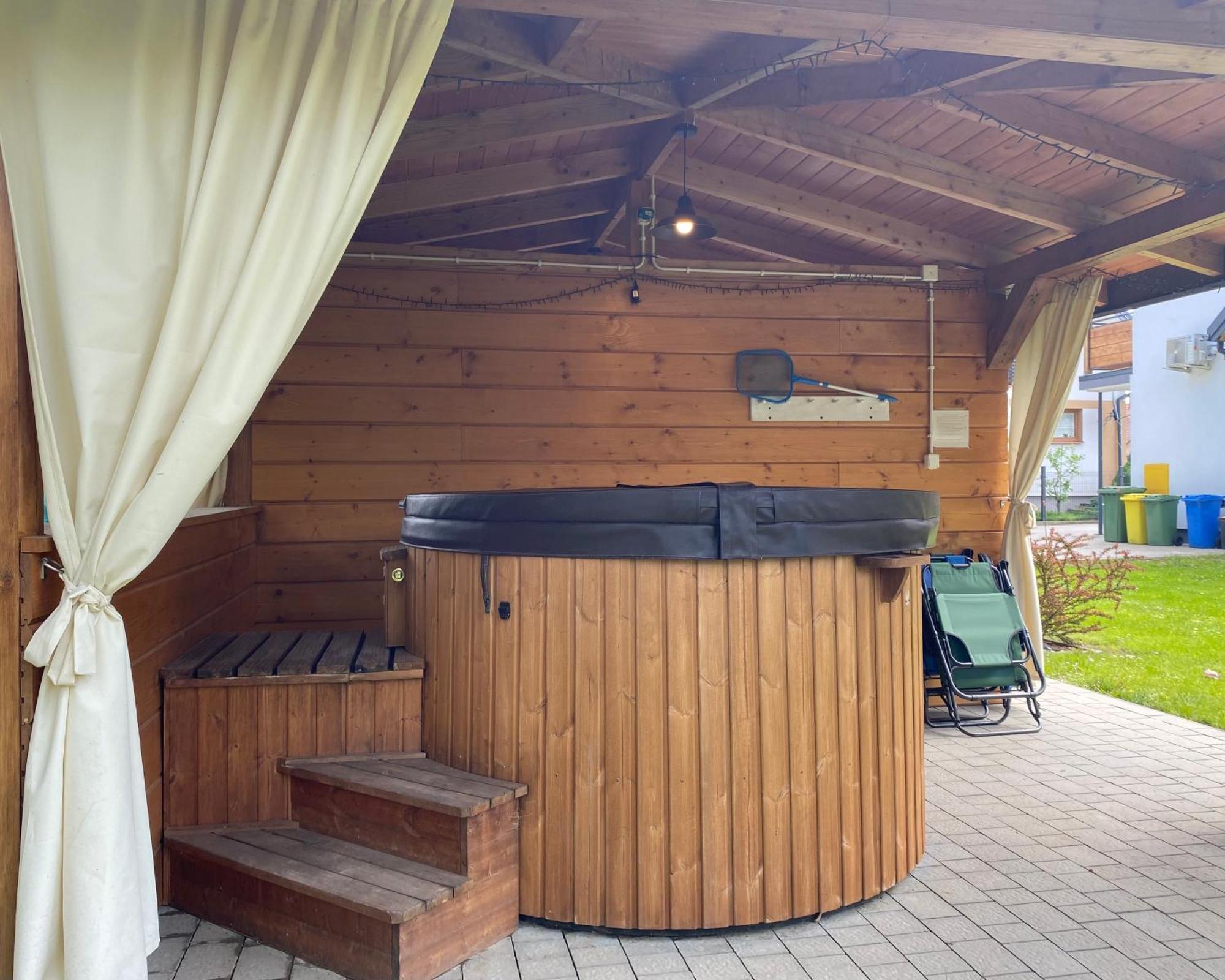 Apartamenty Fredry Леско Экстерьер фото